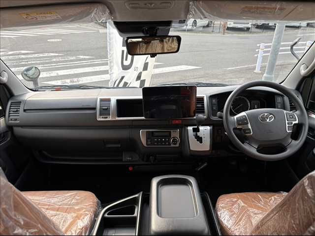 HIACE van 2WD