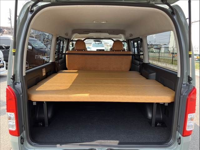 HIACE van 2WD