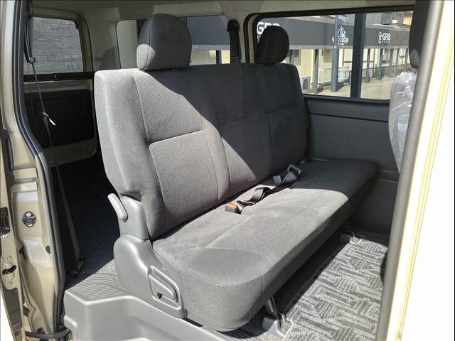 HIACE van 2WD