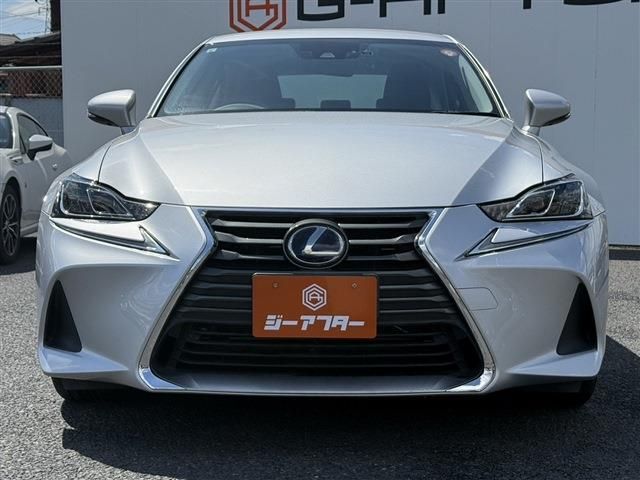 LEXUS IS300h