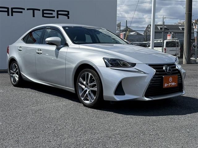 LEXUS IS300h
