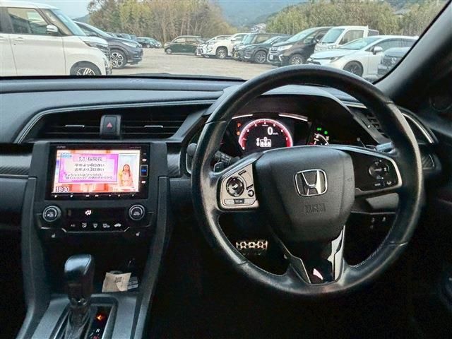 CIVIC hatchback