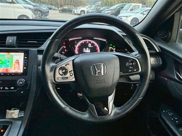 CIVIC hatchback