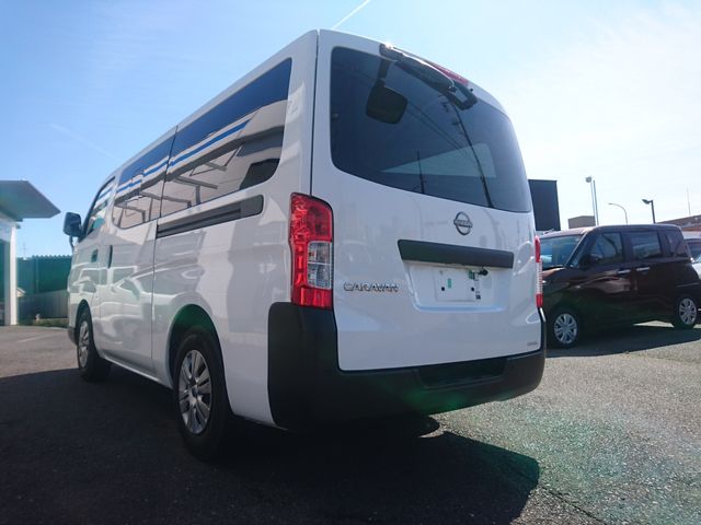 CARAVAN van 1.2t 2WD