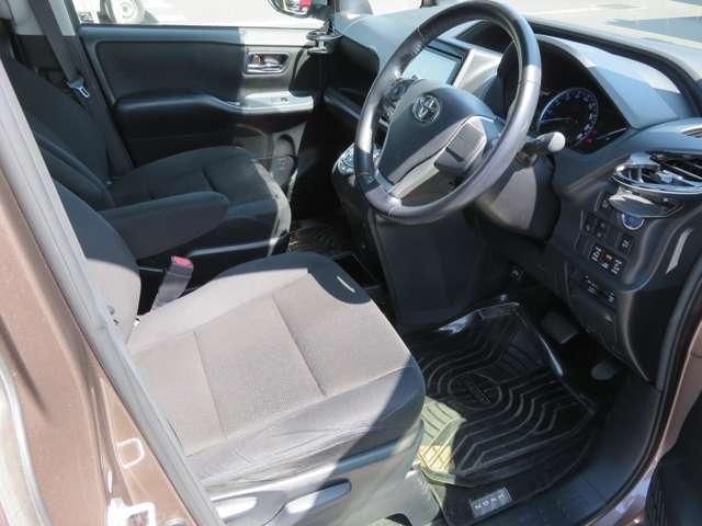 NOAH HYBRID 4WD