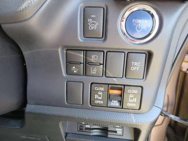 NOAH HYBRID 4WD