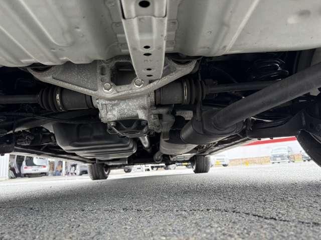 ESTIMA  4WD