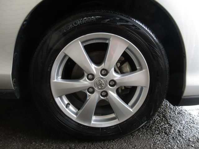 ESTIMA HYBRID 4WD