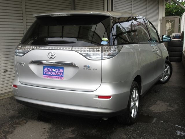 ESTIMA HYBRID 4WD