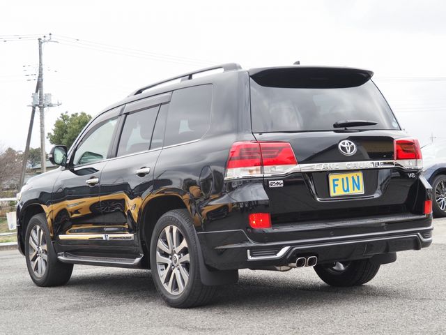 LANDCRUISER wagon