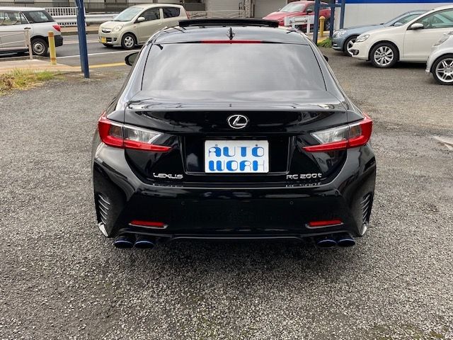 LEXUS RC200t