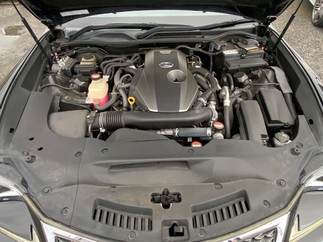 LEXUS RC200t