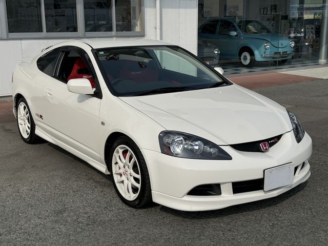 INTEGRA coupe