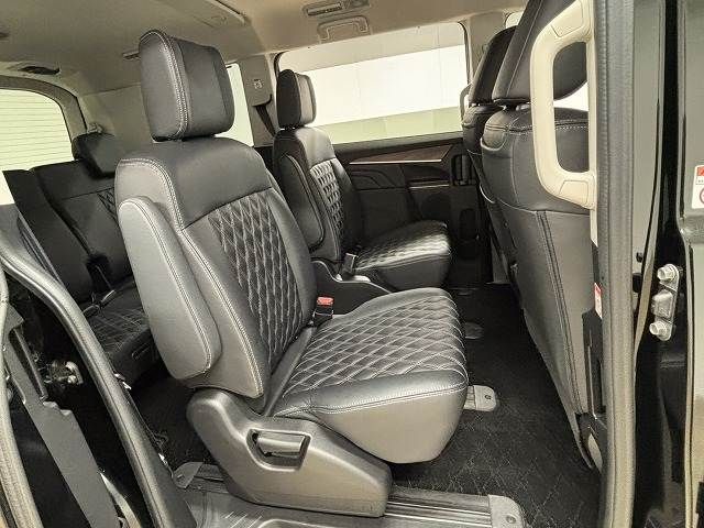 DELICA D:5 4WD