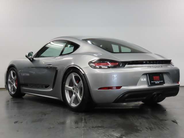 PORSCHE 718CAYMAN S