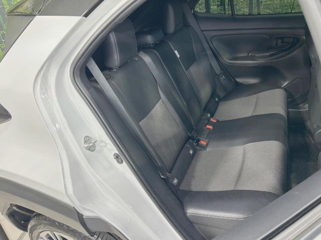 YARIS CROSS HYBRID