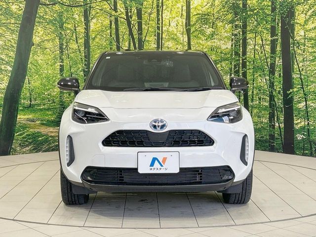YARIS CROSS HYBRID
