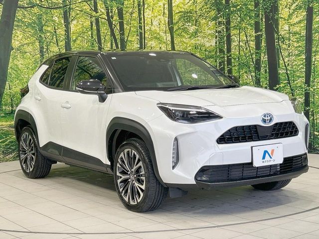 YARIS CROSS HYBRID