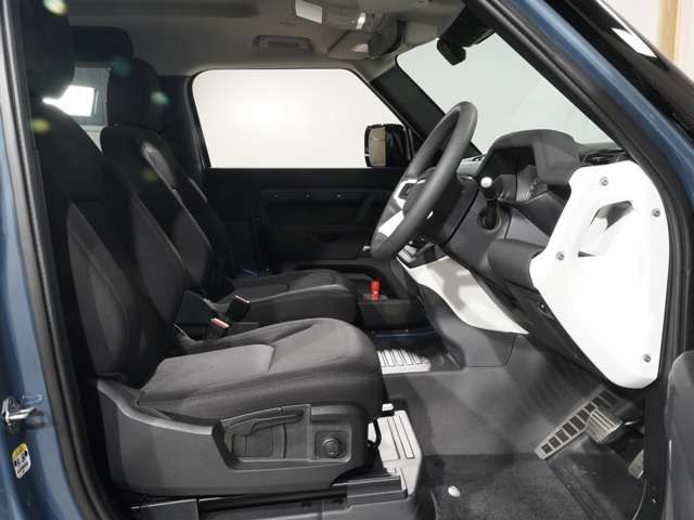 ROVER DEFENDER