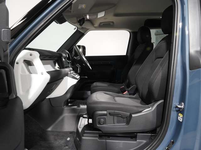 ROVER DEFENDER