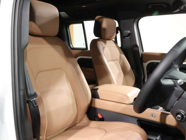 ROVER DEFENDER
