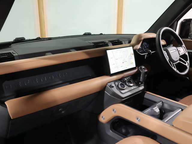 ROVER DEFENDER