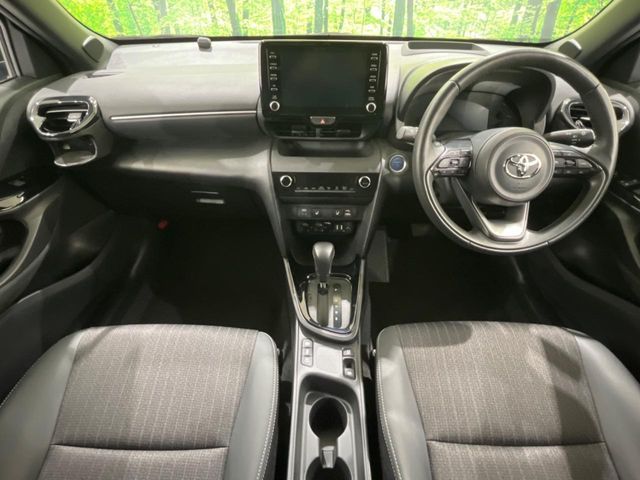 YARIS CROSS HYBRID