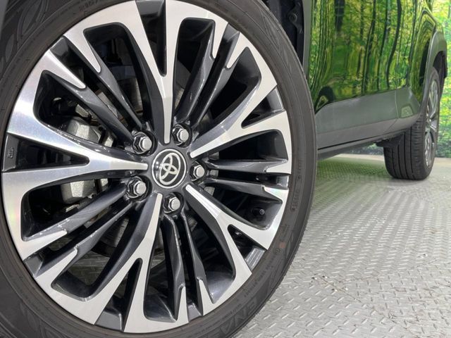YARIS CROSS HYBRID