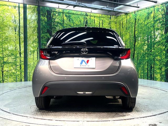 YARIS