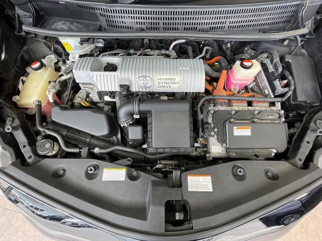 PRIUS Alpha