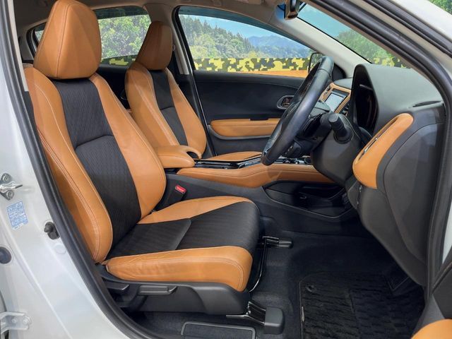 VEZEL HYBRID 4WD