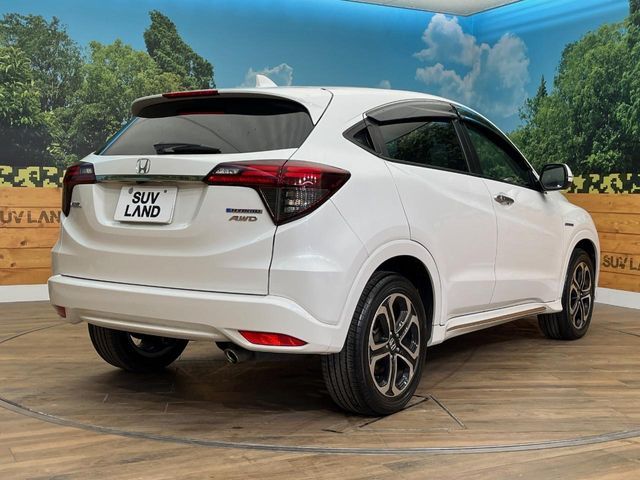 VEZEL HYBRID 4WD