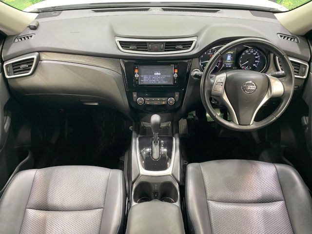 X-TRAIL 2WD