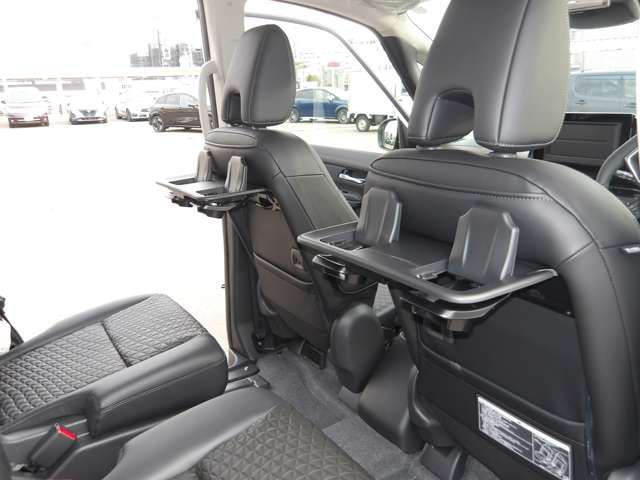 SERENA WG 4WD
