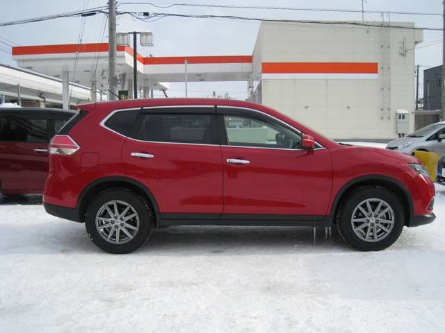 X-TRAIL 4WD