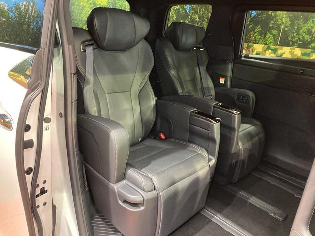ALPHARD hybrid