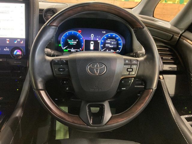 ALPHARD hybrid