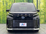 VOXY HYBRID
