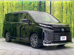 VOXY HYBRID
