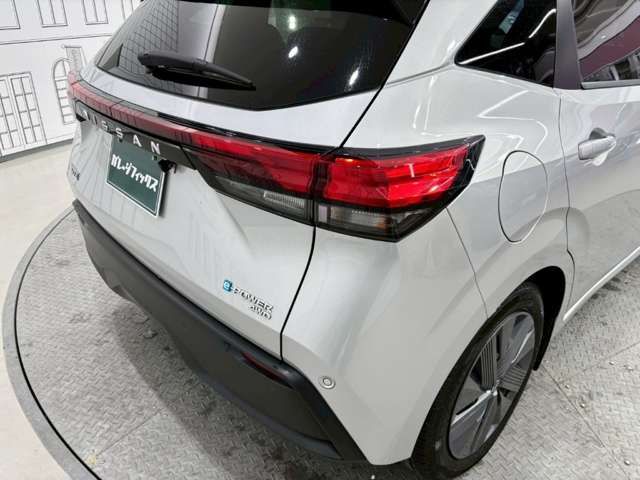 NOTE 4WD