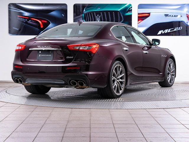 MASERATI GHIBLI Sedan
