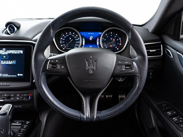 MASERATI GHIBLI Sedan