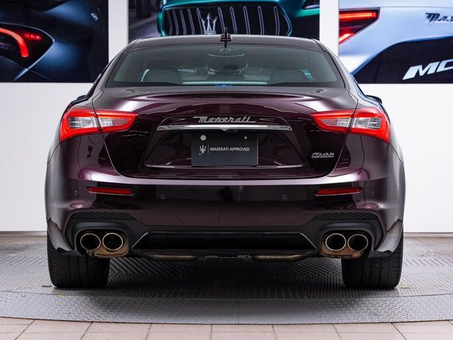 MASERATI GHIBLI Sedan