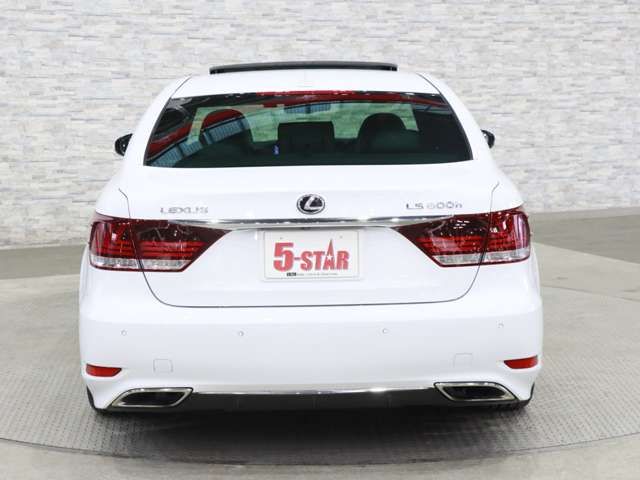 LEXUS LS600h