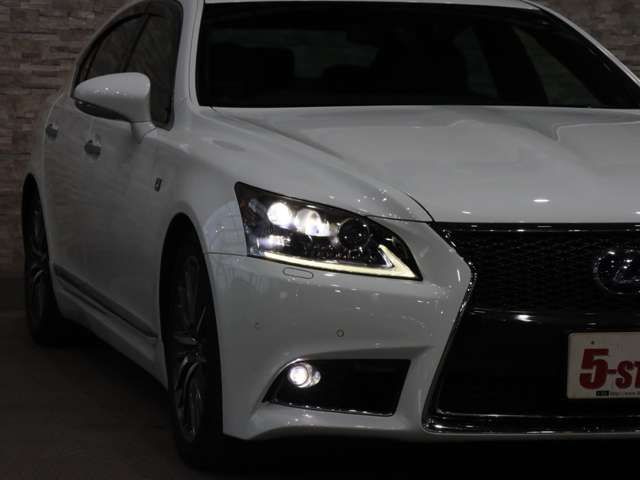 LEXUS LS600h