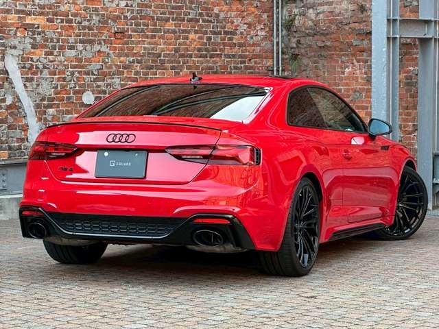 AUDI RS5