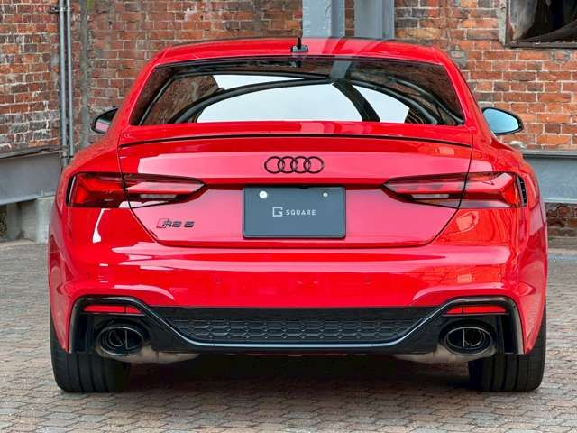AUDI RS5