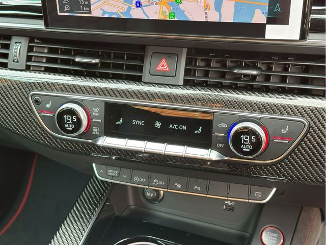 AUDI RS5