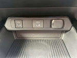 PRIUS 4WD