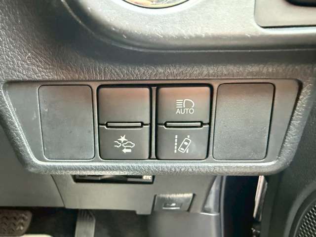 COROLLA FIELDER HYBRID